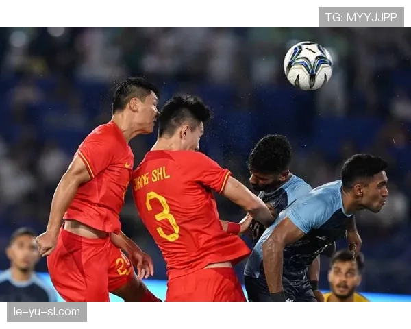 亚运会足球赛媒体分析：赛事报道与舆论关注点